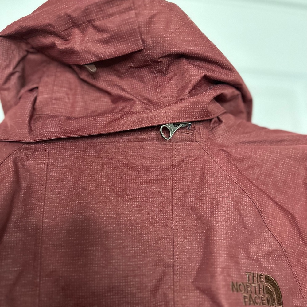 The North Face Inlux Jacket - Picture 6 of 7